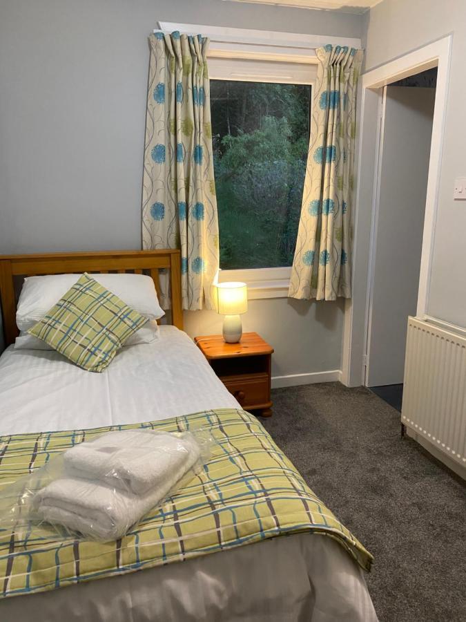 West Loch House Hotel Тарбърт Екстериор снимка